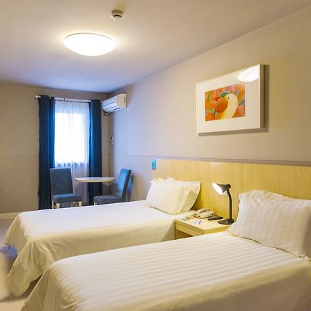 Jinjiang Inn Longyan Wanda Plaza Экстерьер фото