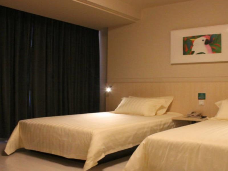 Jinjiang Inn Longyan Wanda Plaza Экстерьер фото