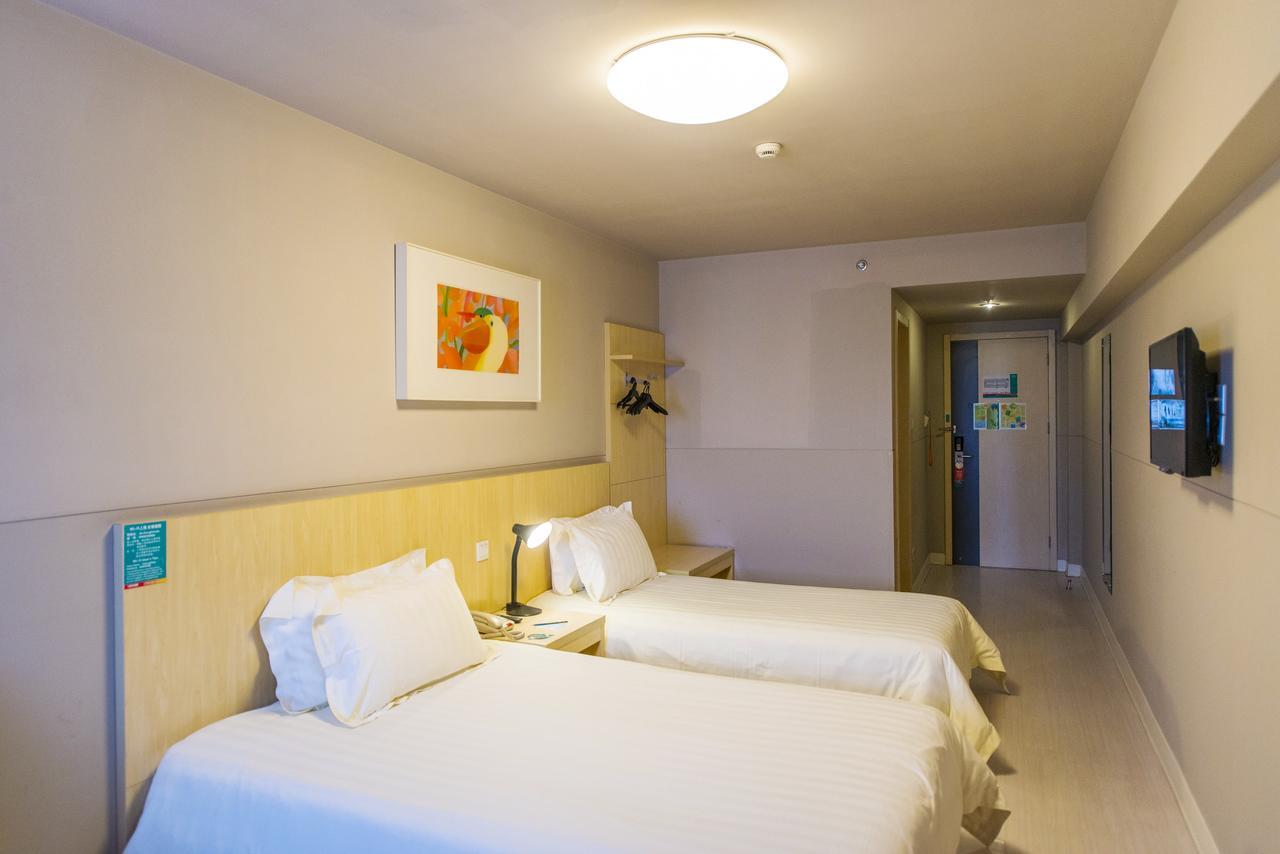 Jinjiang Inn Longyan Wanda Plaza Экстерьер фото